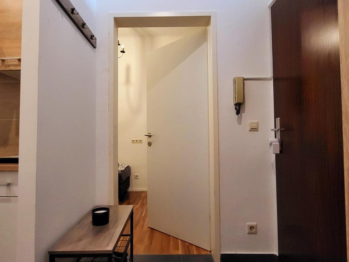 Apartment Schweglerstrasse - Near Stadthalle Vienna Luaran gambar