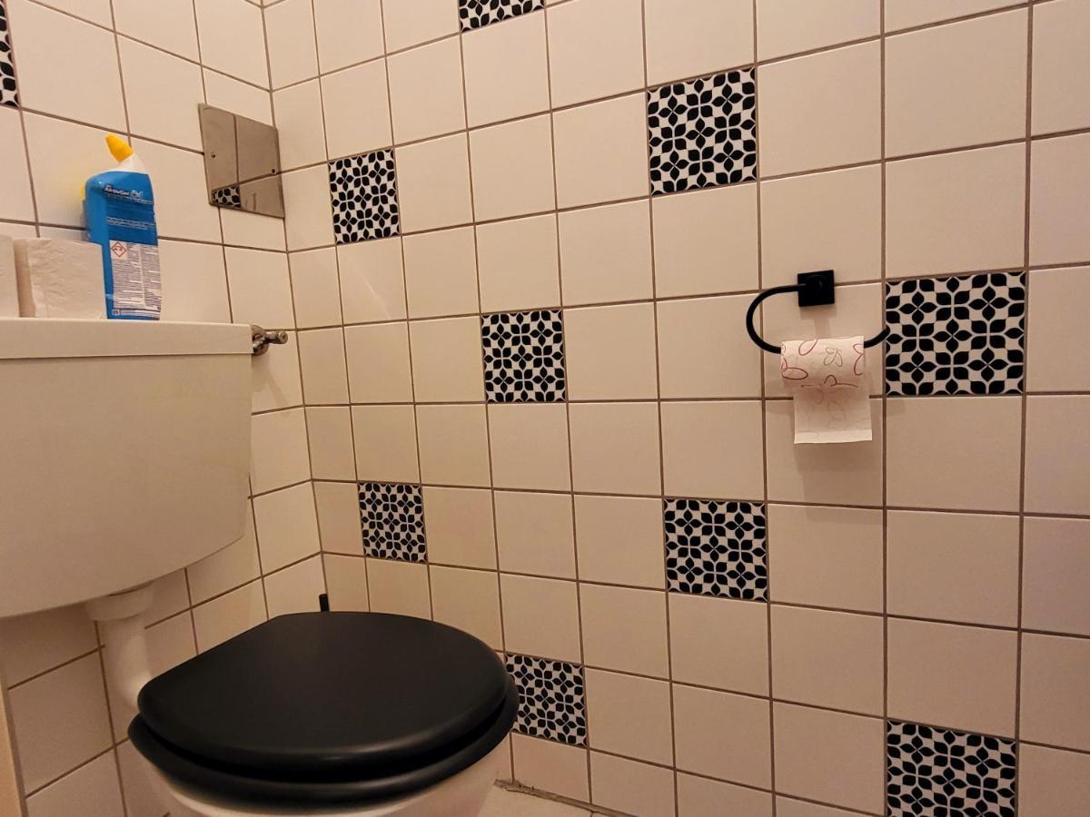 Apartment Schweglerstrasse - Near Stadthalle Vienna Luaran gambar